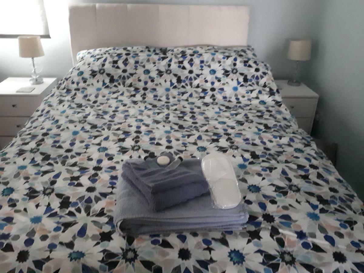 Santi Bhavana Bed & Breakfast Westbury  Εξωτερικό φωτογραφία
