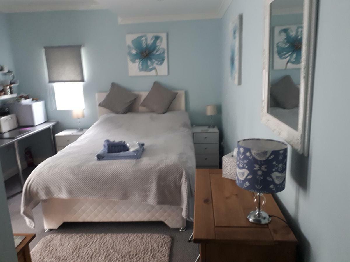 Santi Bhavana Bed & Breakfast Westbury  Εξωτερικό φωτογραφία